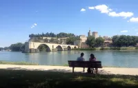 Avignon, charming guest cottage in a town house with garden