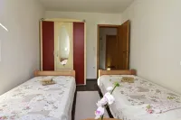 Comfortable and modern apartment in Zambrattia, WiFi, AC, near the beach