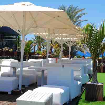 Apartment with pool and views in Costa Adeje Others