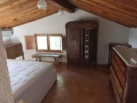 Charming stone farmhouse 1.5 km from the sea