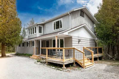 The Cape Miles Retreat - Tobermory Exclusive Experience Hotels near Tobermory Harbour