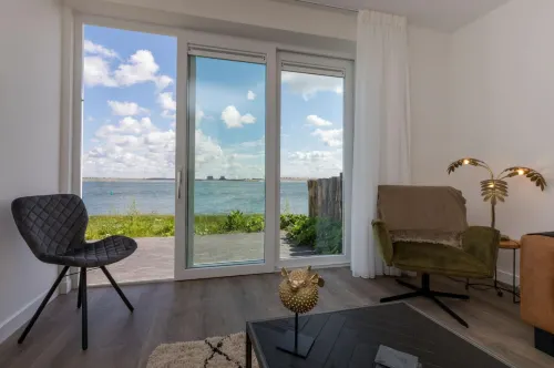 Unique Apartment Located on the Oosterschelde and Marina of Sint Annaland - Apartments