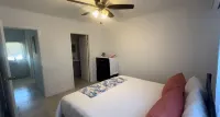 Monkey Sea House, Unit 2