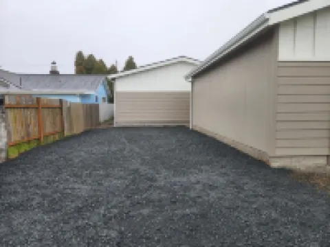 Coastal Retreat with dune access! レイクサイドのホテル