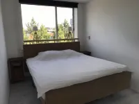 Appartement de deux chambres avec espace proche autoroute
