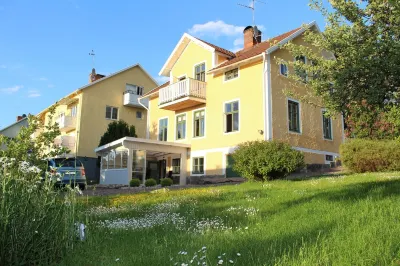 Historic Villa in the heart of Gränna Các khách sạn gần John Bauer leden