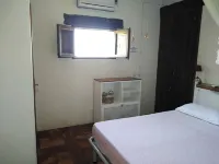 The strawberry tree apartment