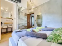 Modern Alpine chalet for sports,relax,history, Dolomite landscapes, pet free Borno otelleri
