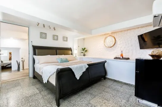 Lucky Luquillo's 100% Solar Blue Flag Beach & El Yunque Rainforest Retreat