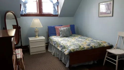 Beautiful 1921 brick and fieldstone Country Country ... The Tummel house Hotels in Roblin