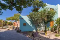 Casa Estrella Del Mar - 2bed 2bath close to amenities and views of the sea!