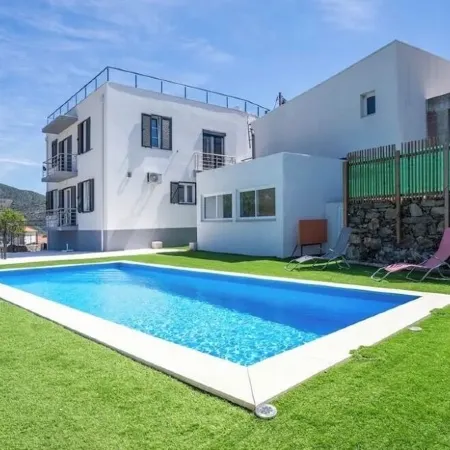 Casa no Coração do Douro com Piscina