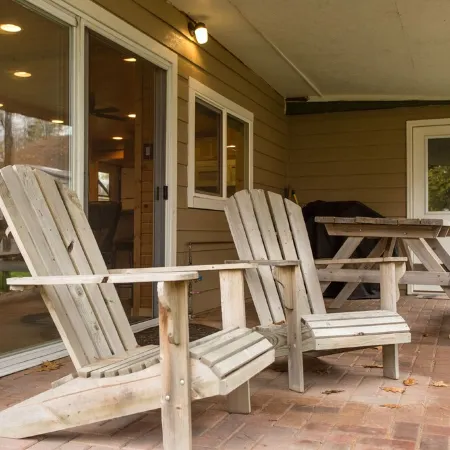Lakefront Family Cabin with Pontoon Rental Available