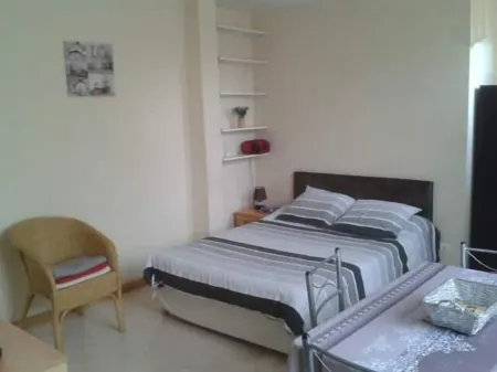 Cars to rent studio adorns the discovery of the Normandy to cure réparatric Отели в г. Баньоль-де-Л'Орн