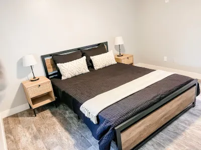 In the Heart of Old Town Litchfield Park - HEATED POOL