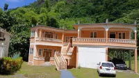 The Seclusive Mansion, Copthall Hotels near Dm's taxi
