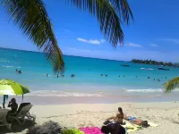 Beautiful villa not far from local beach with private fenced pool. - Villas