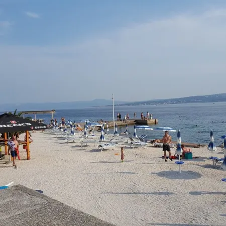 Comfortable apartment with sea view, close to the beach, family-friendly,  WiFi