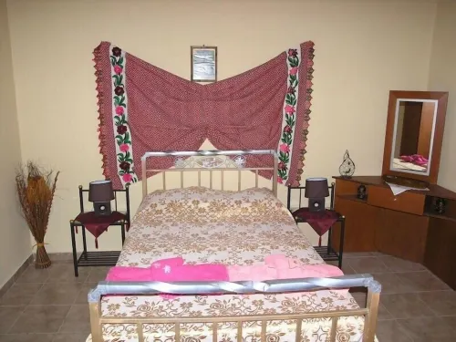 Private paradise with heated pool Peace, comfort. Goddess and large garden