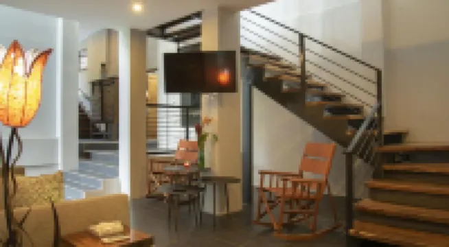 Spacious Fully Air-Conditioned Contemporary Villa Private Pool & Game Room