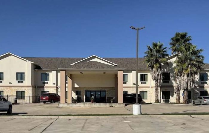 Quality Inn & Suites