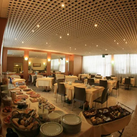 Hotel Roma