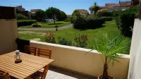 200m from Hossegor beaches, studio overlooking garden