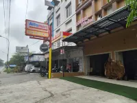 Louise Hotel Hotels in Sena