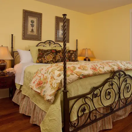 Blue Heron Inn
