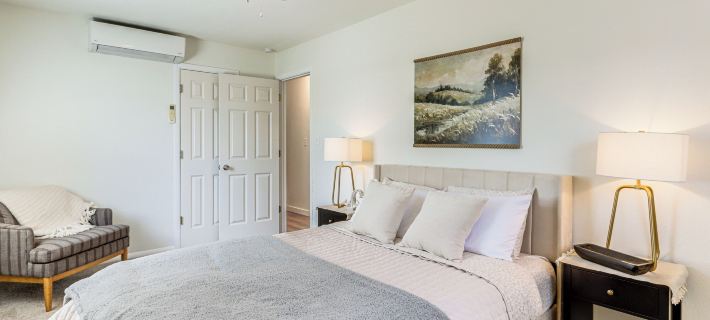 4 Mi to Dtwn: Dog-friendly Fayetteville Home Hotels in Washington County
