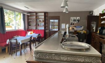 Logis Hôtel le Clos Pité