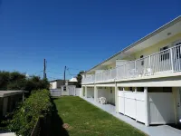Studio 1 Motel Hotels near Sun Splash Park