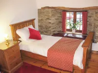 Samuels Cottage Hotels in Lanreath