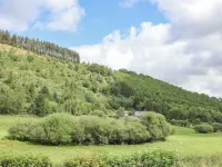 The Little White Cottage Hotels in Llanferres