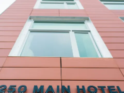250 Main Hotel Hotels in Knox County