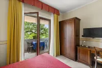 Hotel Ai Sette Nani Hotels near Duino Castle / Devinski Grad