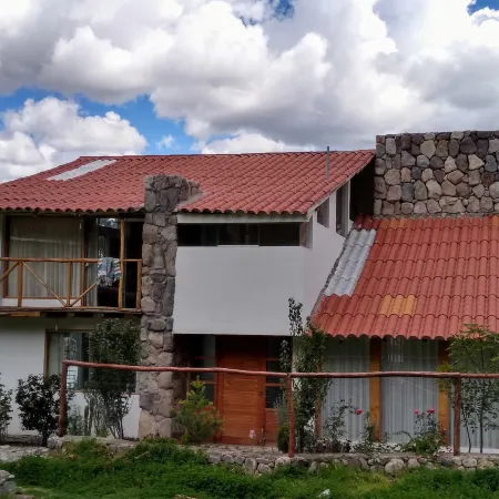 Casa de Campo Inkarumis-House