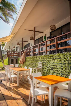 Reef on the Water Отели рядом с достопримечательностью «Playa El Majahual»