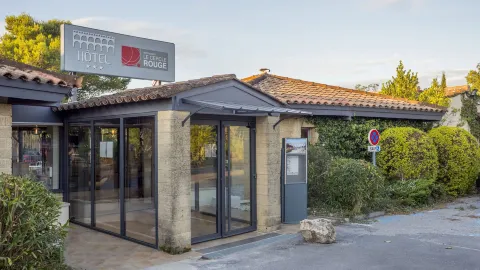 Logis Hotel Restaurant Uzès Pont du Gard in Uzes