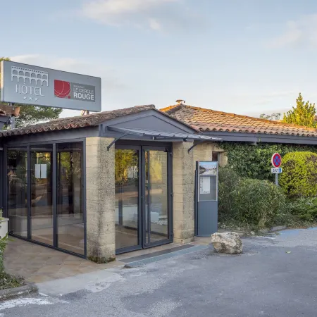 Logis Hotel Restaurant Uzès Pont du Gard