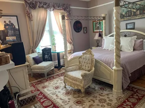 昂姆月河植物園旅館