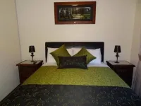 Hahndorf Oak Tree Cottages Hotels in Macclesfield