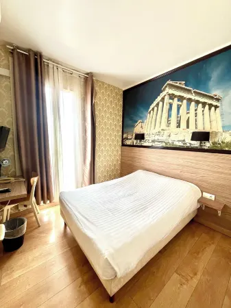 Hotel du Parc Отели в г. Ливри-Гарган