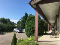 Motel Le Sabre Hôtels à : North Hatley