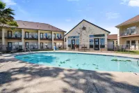 Mountain Star Lodge Hotels in Bee Cave