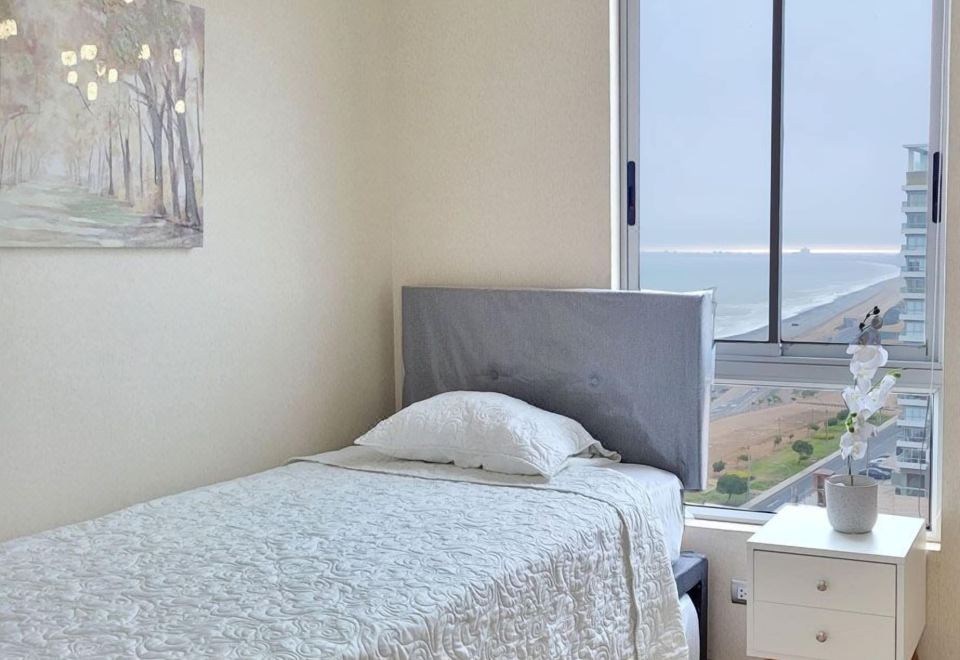 Departamento Con Vista Al Mar - Housity