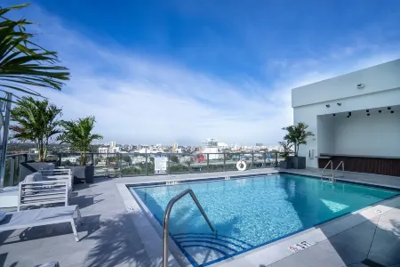 Smart Brickell Hotel