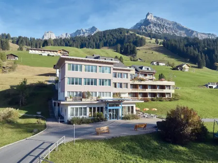 Ferien- Und Familienhotel Alpina Adelboden