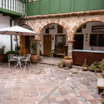 Andean Palace Boutique