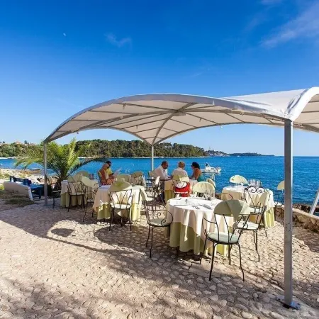 Apartment 1, located 200 meters from the sea in character house.